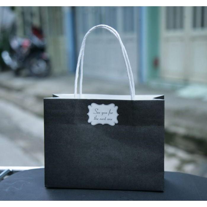 10 túi quai giấy Kraft mẫu 6 đựng phụ kiện thời trang size 19x14,5x7 cm 10 túi quai giấy Kraft mẫu 6 đựng phụ kiện thời trang size 19x14,5x7 cm - Ảnh 4