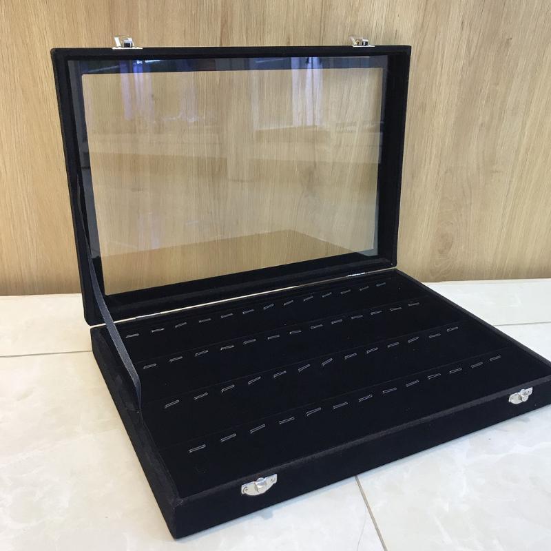 Hộp nhung nắp kính trưng bày mặt dây (MÀU ĐEN) 35x24x4.5cm Hộp nhung nắp kính trưng bày mặt dây (MÀU ĐEN) 35x24x4.5cm - Ảnh 2