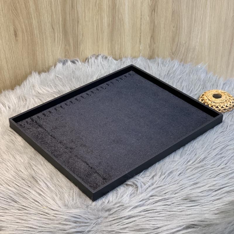 Khay Trưng Bày Dây Chuyền Trang Sức Vải Nhung Lụa Size 35x27x2cm (Không nắp) Khay Trưng Bày Dây Chuyền Trang Sức Vải Nhung Lụa Size 35x27x2cm (Không nắp) - Ảnh 3