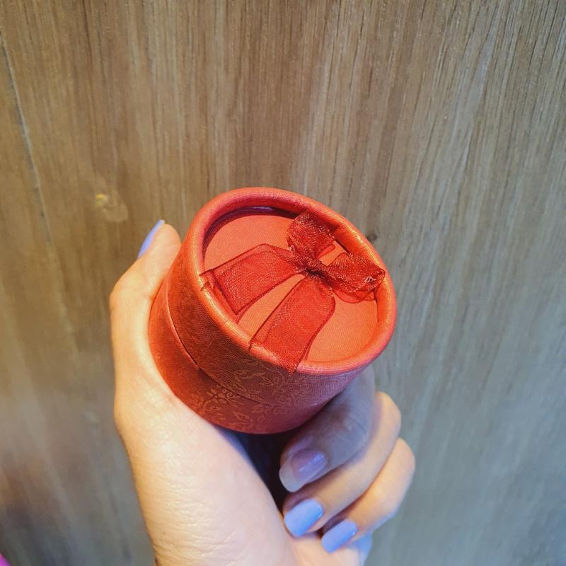 Hộp đựng nhẫn bông tai tròn nhiều màu xinh xắn sang trọng (lốc 12 hộp) Hộp đựng nhẫn bông tai tròn nhiều màu xinh xắn sang trọng (lốc 12 hộp) - Ảnh 7