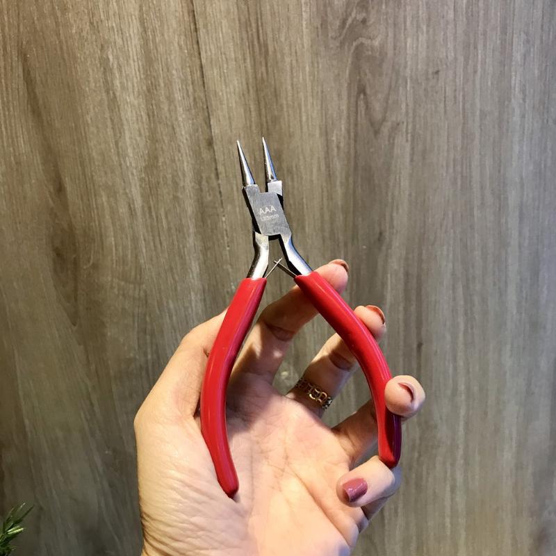 Kềm hiệu AAA 125mm cán đỏ dùng tạo hình các loại dây kẽm, đồng, phụ kiện handmade Kềm hiệu AAA 125mm cán đỏ dùng tạo hình các loại dây kẽm, đồng, phụ kiện handmade - Ảnh 3