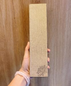 Hộp gấm đựng dây chuyền chuỗi dây đeo cổ sang trọng 24x6x3.8cm