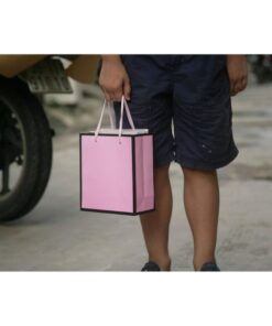 Túi giấy đựng Mỹ phẩm đựng Quà size 20x19x8,5cm màu hồng màu trắng mẫu 29 - Combo 50 túi