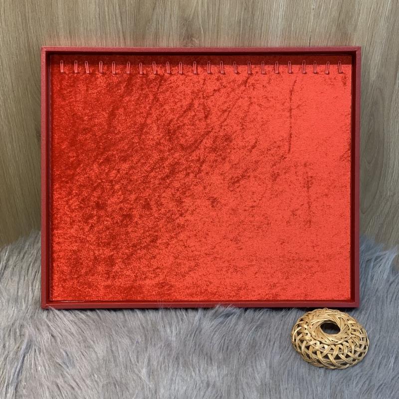 Khay Trưng Bày Dây Chuyền Trang Sức Vải Nhung Lụa Size 35x27x2cm (Không nắp) Khay Trưng Bày Dây Chuyền Trang Sức Vải Nhung Lụa Size 35x27x2cm (Không nắp) - Ảnh 4