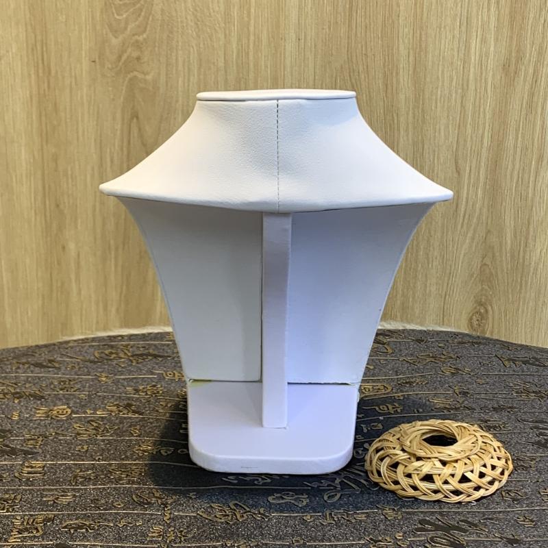 Tượng cổ da trưng bày dây chuyền trưng bày trang sức màu đen màu đỏ màu trắng cao 20cm (cỡ trung) Tượng cổ da trưng bày dây chuyền trưng bày trang sức màu đen màu đỏ màu trắng cao 20cm (cỡ trung) - Ảnh 8