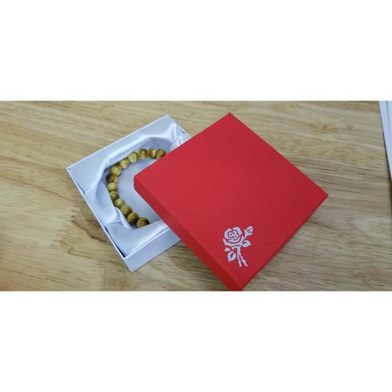 Hộp quà đựng chuỗi đá phong thủy đựng vòng tay đựng trang sức size 9x9x2cm (Combo 100 hộp) Hộp quà đựng chuỗi đá phong thủy đựng vòng tay đựng trang sức size 9x9x2cm (Combo 100 hộp) - Ảnh 2